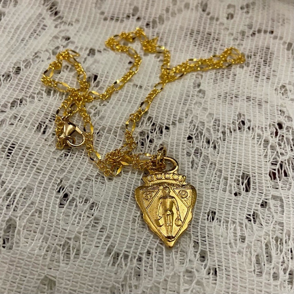 Vintage Authentic Gucci, 18in Gold Plated Charm Necklace (C) - Picture 5 of 7